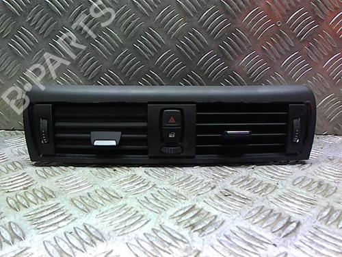 Used Air vent BMW 1 (F21) M 135 i xDrive (320 hp) 23838490