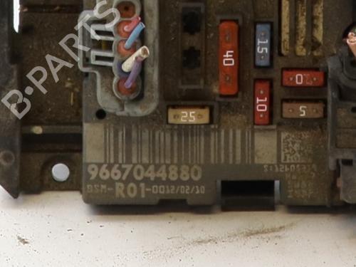 Fuse box CITROËN C4 Picasso I MPV (UD_) 1.6 HDi | BP29710109E1