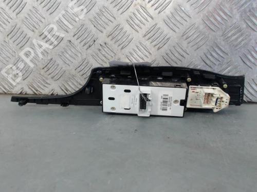 Used Left front window switch Left front window switch HYUNDAI i40 I CW (VF) 1.7 CRDi (136 hp) 27893363 27893363