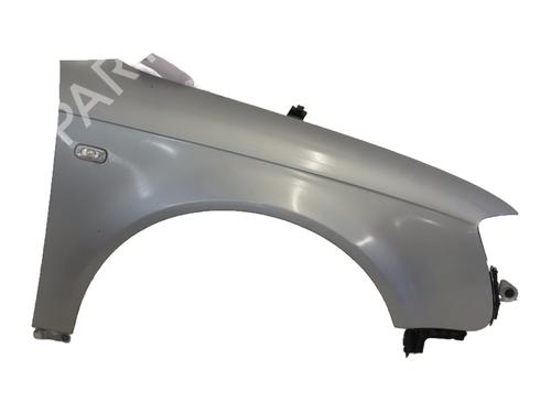 Used Right front fenders AUDI A4 B7 (8EC) 1.6 (102 hp) 32331568