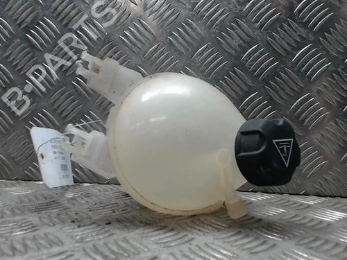 Used Expansion tank PEUGEOT 208 I (CA_, CC_) 1.2 THP 110 (110 hp) 23048765