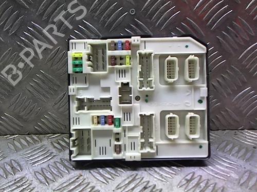 Fuse box RENAULT MEGANE III Hatchback (BZ0/1_, B3_) 1.5 dCi (BZ09, BZ0D, BZ1W, BZ29, BZ14) | BP33707622E1 - Image 4