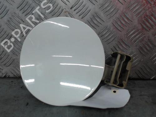 Used Fuel flap SUZUKI GRAND VITARA II (JT, TE, TD) 1.9 DDiS All-wheel Drive (JT419, TD44, JB419WD, JB419XD,... (129 hp) 25892925