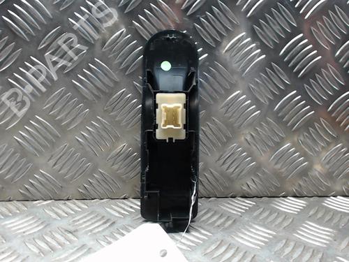 Used Right front window switch Right front window switch RENAULT CLIO IV (BH_) 1.5 dCi 75 (75 hp) 23047905 23047905