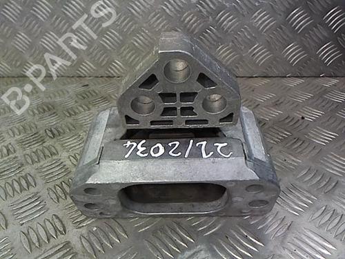 Used Engine mount Engine mount NISSAN JUKE (F15) 1.2 DIG-T (115 hp) 23049588 23049588