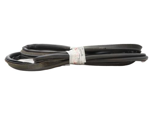 Used Rubber door seal Rubber door seal MINI MINI (R56) Cooper (120 hp) 34523554 34523554