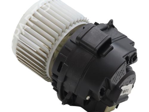 Heater blower motor RENAULT CLIO V (B7_) 1.0 TCe 90 (B7MT) | BP39215515M62 - Image 4