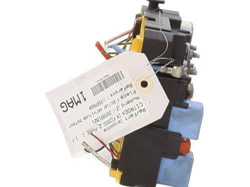 Fuse box CITROËN C4 Picasso II 1.6 HDi / BlueHDi 115 | BP30788048E1