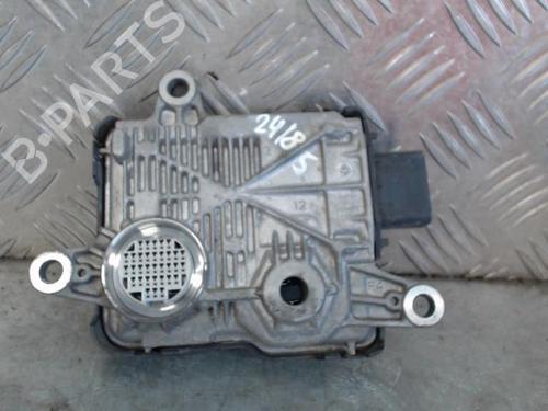Used Gear lever PEUGEOT 3008 II SUV (MC_, MR_, MJ_, M4_) 2.0 BlueHDi 180 (181 hp) 23838595