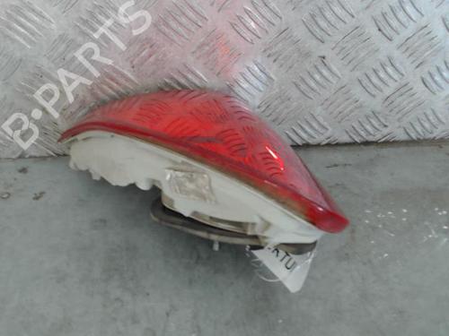 right-tailgate-light-peugeot-2008-i-cu_-2013-24198624 main image