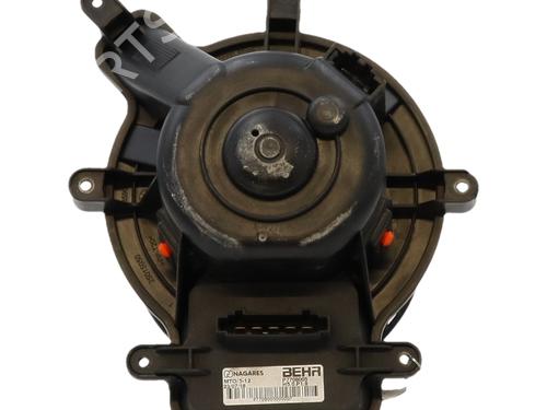 Used Heater blower motor Heater blower motor PEUGEOT 3008 I MPV (0U_) 1.6 HDi (112 hp) 33968917 33968917