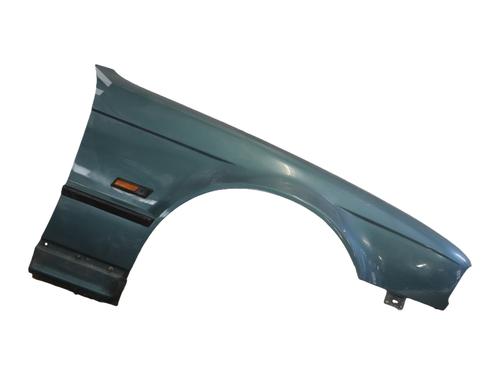 Used Right front fenders Right front fenders BMW 5 Touring (E34) 525 td (115 hp) 36284095 36284095