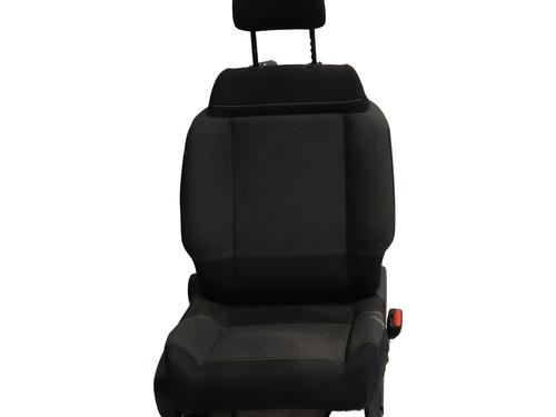Right front seat CITROËN C3 III (SX) 1.2 PureTech 82 | BP26932983C16 - Image 4