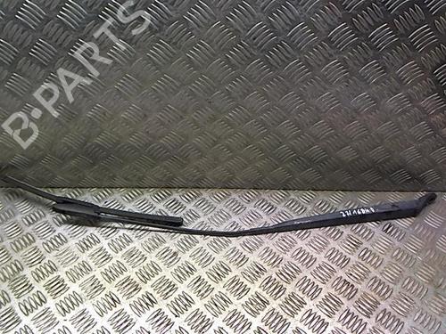 Used Front windshield wiper arm RENAULT CLIO III (BR0/1, CR0/1) 1.4 16V (98 hp) 23049428