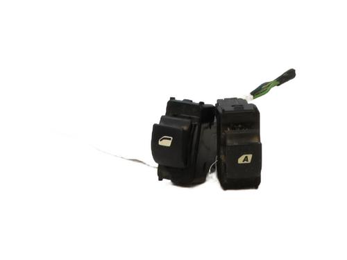 Used Left front window switch Left front window switch PEUGEOT PARTNER Box Body/MPV 1.6 HDi (90 hp) 30565293 30565293