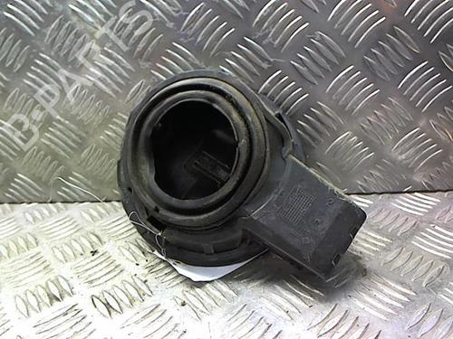 fuel-flap-citroen-c3-picasso-sh_-2008-23462589 main image