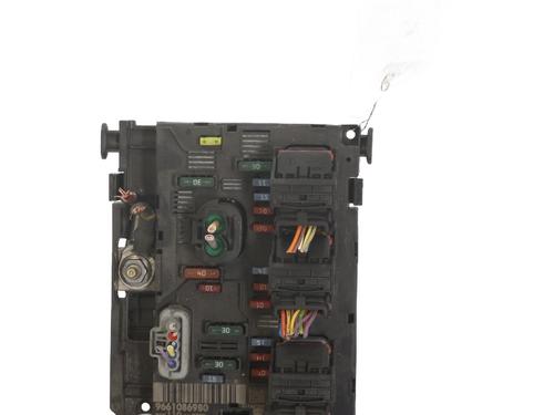 Used Fuse box Fuse box PEUGEOT 207 (WA_, WC_) 1.4 HDi (68 hp) 33210029 33210029