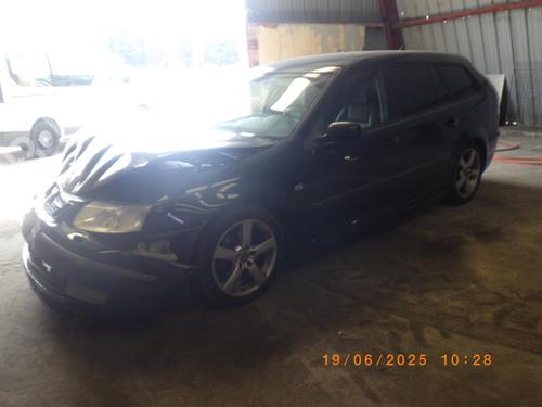 Left front window switch SAAB 9-3 Estate (E50) 2.0 t | BP28450084I27 - Image 17