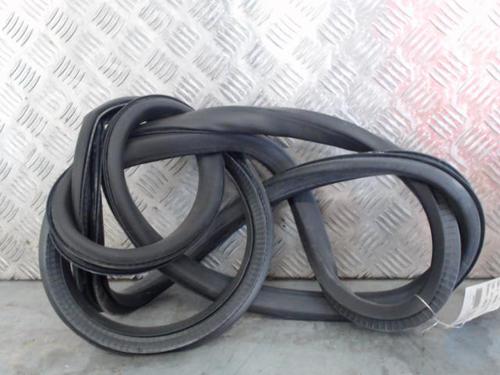 Rubber door seal OPEL MERIVA B MPV (S10) 1.7 CDTI (75) | BP26580494C142 