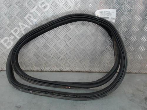 rubber-door-seal-renault-clio-iv-bh_-2012-2013-2014-2015-2016-2017-2018-2019-2020-2021-33615371 main image