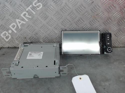 Used Radio RENAULT ZOE (BFM_) ZOE (88 hp) 25743023