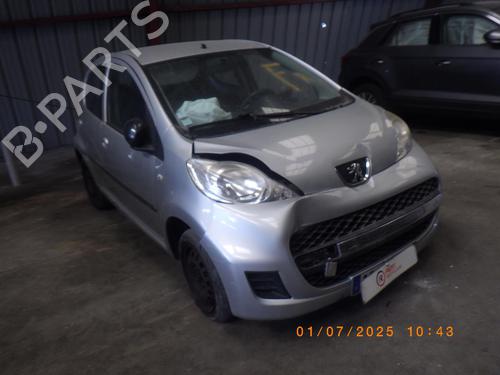 Brugte PEUGEOT 107 (PM_, PN_) 1.0 (68 hp) 4240122