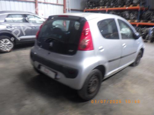Left front window switch PEUGEOT 107 (PM_, PN_) 1.0 | BP29457748I27 - Image 17
