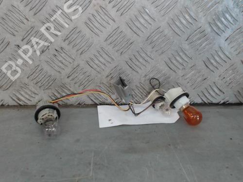 Used Lamp holder FORD FIESTA VI (CB1, CCN) 1.6 TDCi (95 hp) 28493962