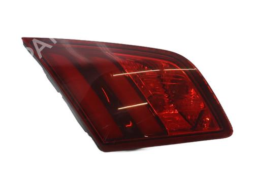 Used Left tailgate light Left tailgate light PEUGEOT 308 II (LB_, LP_, LW_, LH_, L3_) 1.5 BlueHDi 130 (131 hp) 33417063 33417063