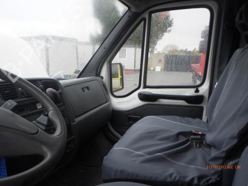Used Front bumper Front bumper PEUGEOT BOXER Van (230L) 1.9 D (69 hp) 40070399 40070399