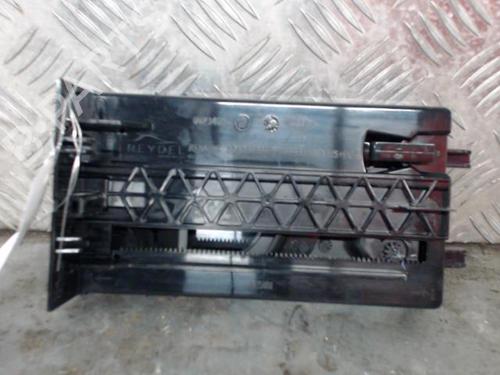 Used Cup/Object holder Cup/Object holder NISSAN NV400 Van (X62, X62B) dCi 135 (136 hp) 25917363 25917363