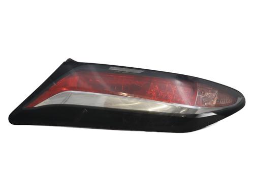 left-taillight-toyota-aygo-_b4_-2014-33179089 main image