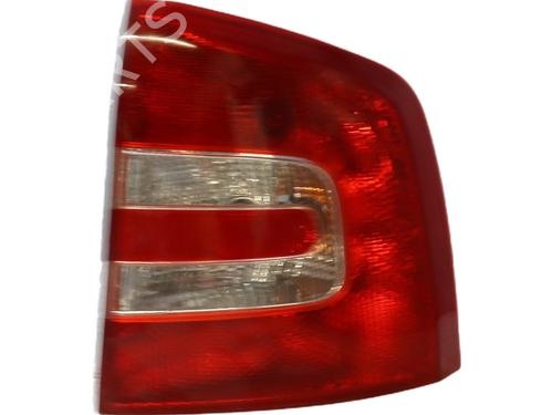 Used Right taillight SKODA OCTAVIA II Combi (1Z5) [2004-2013]  30176086