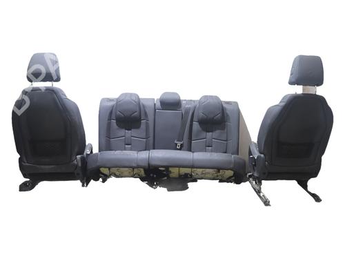 Used Seats set Seats set DS DS 7 Crossback (J4_, JR_, JC_) 1.5 BlueHDi 130 (JCYHZJ, JCYHZR) (130 hp) 40253824 40253824