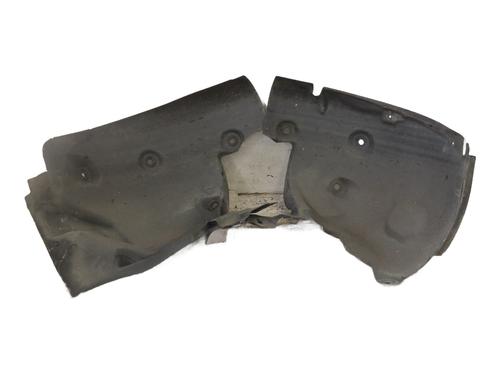 wheel-arch-renault-megane-iii-hatchback-bz01_-b3_-2008-32389129 main image