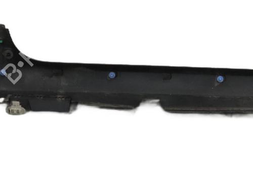 Venstre sidekjole Venstre sidekjole CITROËN C3 III (SX) 1.2 PureTech 82 (83 hp) 34700534 34700534