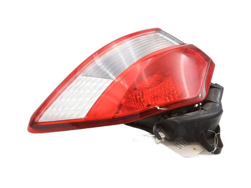 Venstre baglygte TOYOTA YARIS (_P13_) 1.5 (NSP131_) (112 hp) 30678151