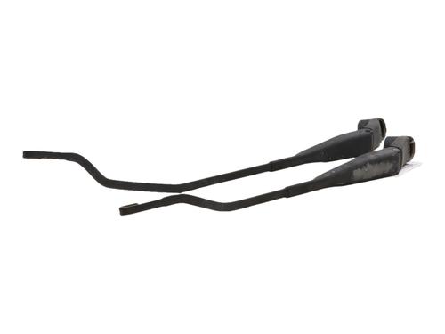 Used Front windshield wiper arm Front windshield wiper arm 37676630 37676630