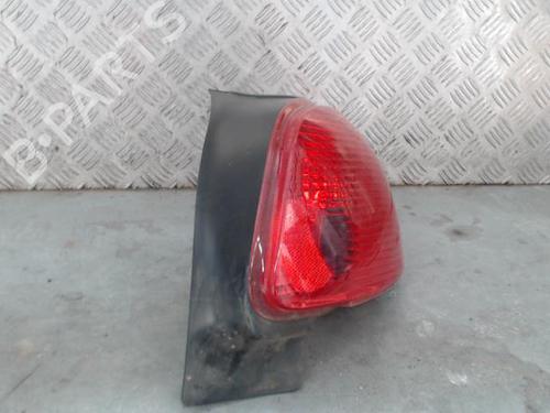 Right taillight PEUGEOT 206 Hatchback (2A/C) 1.4 i | BP30466448C35