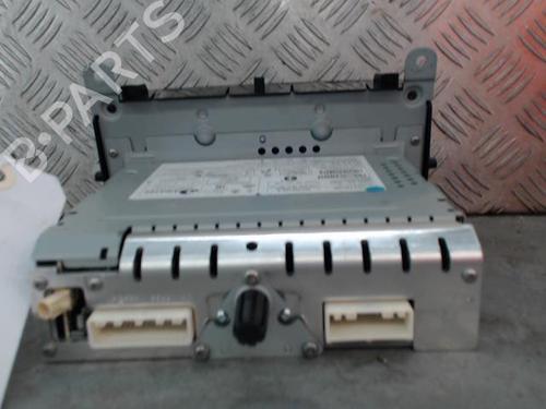 Used Radio Radio RENAULT CLIO IV (BH_) 1.5 dCi 75 (75 hp) 25814008 25814008