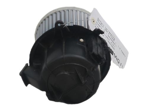 Used Heater blower motor Heater blower motor PEUGEOT 208 II (UB_, UP_, UW_, UJ_) 1.2 PureTech 100 (101 hp) 40507850 40507850