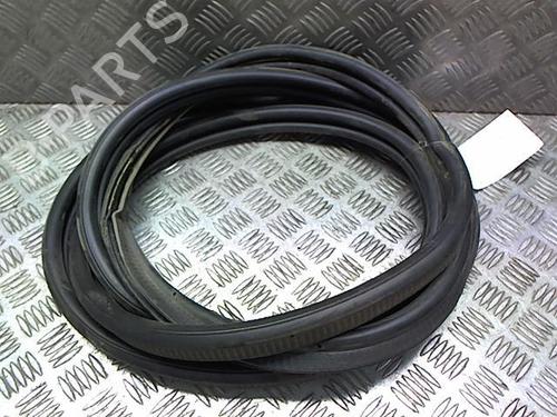 rubber-door-seal-peugeot-partner-box-bodympv-k9-2018-37750658 main image