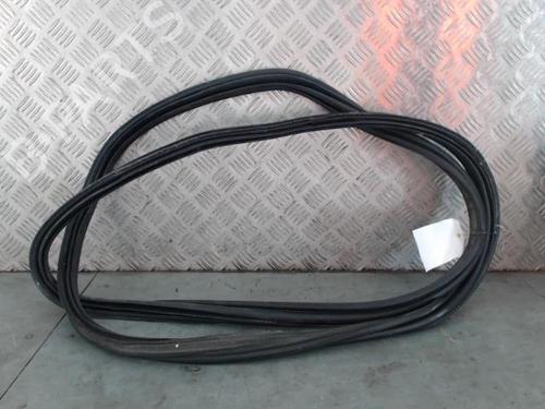 rubber-door-seal-opel-corsa-d-s07-2006-2007-2008-2009-2010-2011-2012-2013-2014-2015-33615415 main image