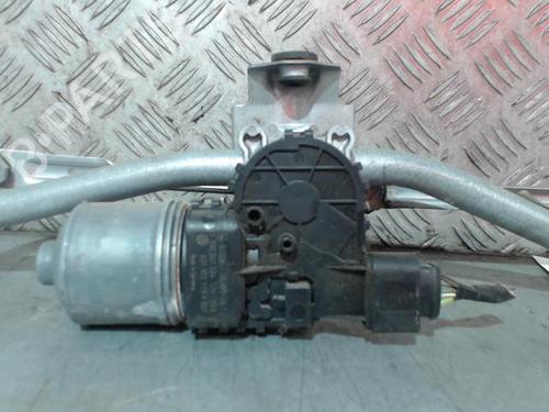 Used Front wiper motor Front wiper motor VW POLO IV (9N_, 9A_) 1.9 TDI (101 hp) 30115378 30115378