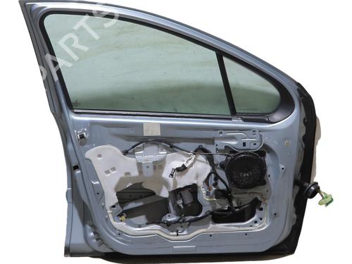 Used Left front door Left front door 38064425 38064425