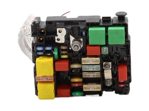 Used Fuse box PEUGEOT 208 I (CA_, CC_) 1.0 VTi (68 hp) 32024307