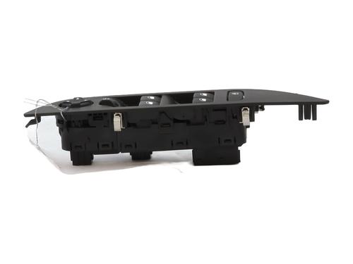 Left front window switch PEUGEOT 2008 II (UD_, US_, UY_, UJ_, UR_, UC_) 1.5 BlueHDI 130 | BP30861458I27 