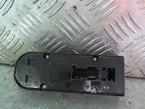 Left front window switch OPEL ASTRA H (A04) 1.9 CDTI (L48) | BP23839052I27 