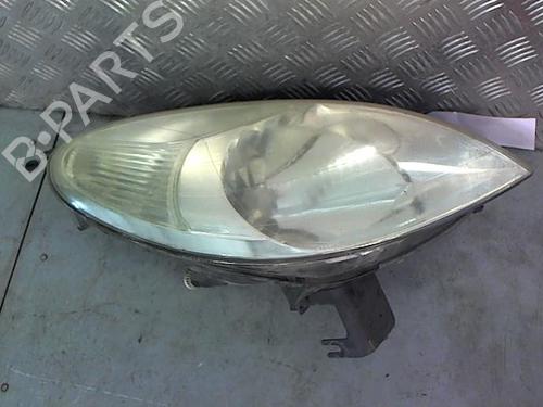 Right headlight CITROËN XSARA PICASSO (N68) 2.0 HDi | BP23839994C29 