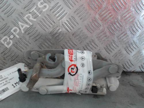 Used Hinge/Door check strap FORD FIESTA VI (CB1, CCN) 1.4 TDCi (70 hp) 28680535